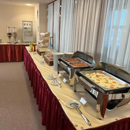 Estella Superior Hotell