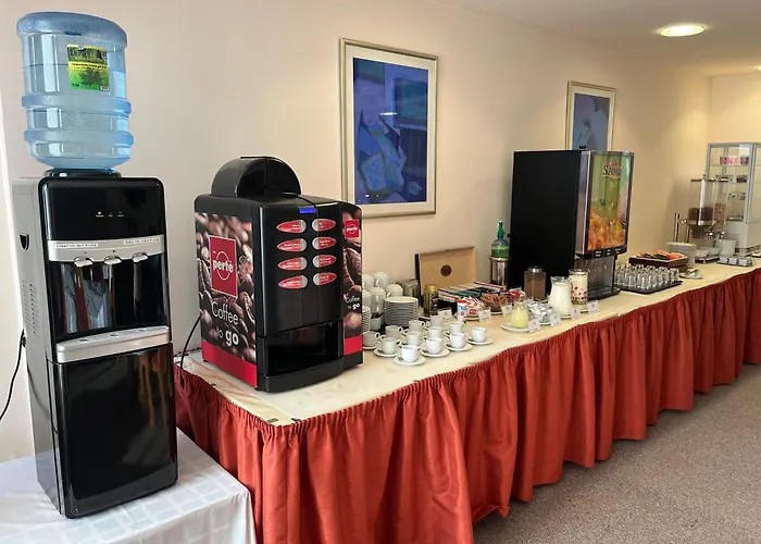 מלון Estella Superior 2*